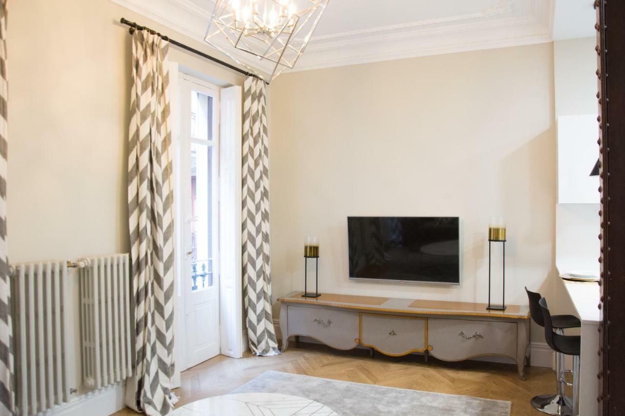 Apartamento Alaia Бильбао Экстерьер фото